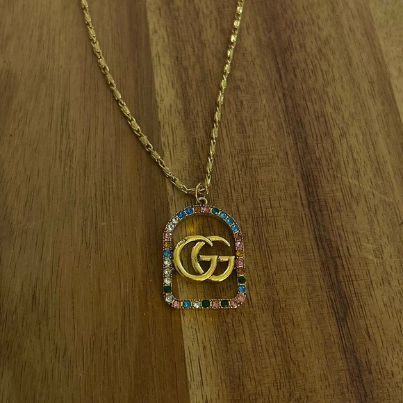 𝐆𝐔𝐂𝐂𝐈 𝐏𝐄𝐍𝐃𝐀𝐍𝐓 𝐇𝐀𝐍𝐃𝐌𝐀𝐃𝐄 𝐈𝐍𝐓𝐎 𝐍𝐄𝐂𝐊𝐋𝐀𝐂𝐄 - Picture 6 of 6